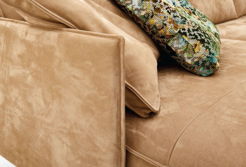 Culver Collection  masterpiece malta, leather malta, leather sofa, leather chair, upholstery malta, sofa malta, chair malta